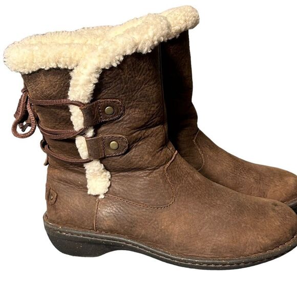 Original UGG Australia Brown Akadia Short Split Shaft Boots 6 - Picture 2 of 10